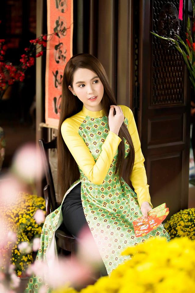 Ngọc Trinh quyến rũ với áo dài Cô Ba Sài Gòn - Hình ảnh 6