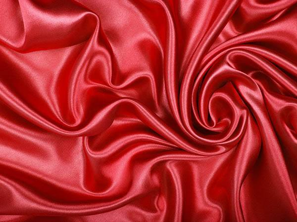 Vải lụa Bảo Anh nổi tiếng với chất liệu mềm mại và khả năng thấm hút mồ hôi tốt